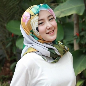 "Pijat Panggilan Ambon"