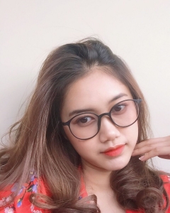 "Foto Wajah Wanita"